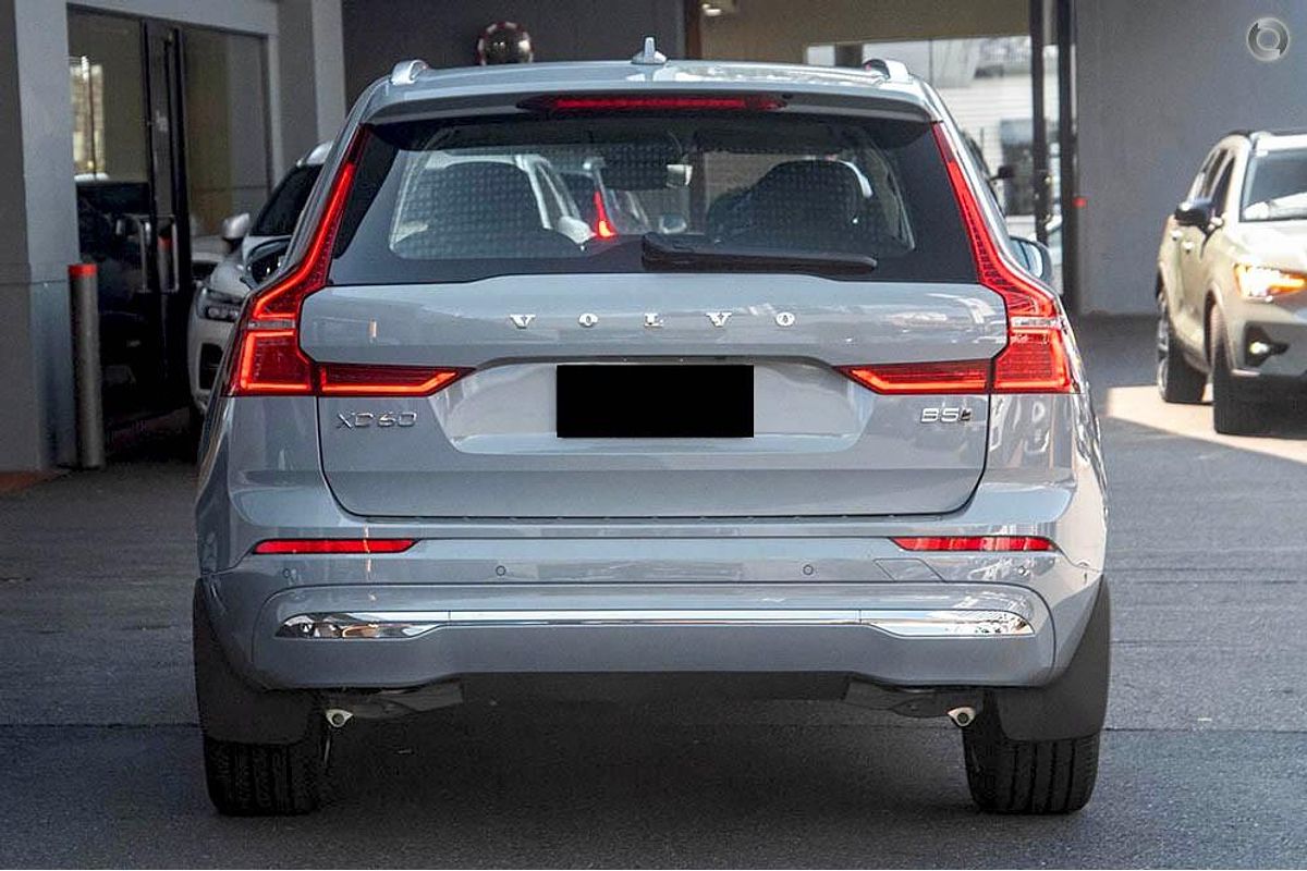 2024 Volvo XC60 Ultra B5 Bright