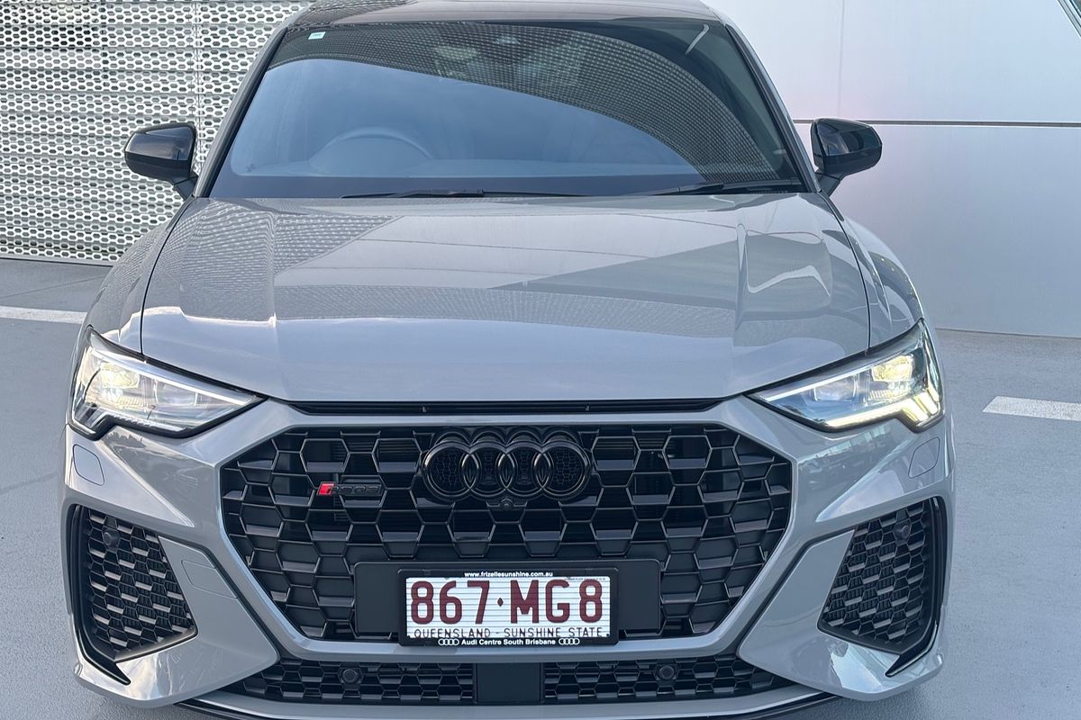2024 Audi RS Q3  F3