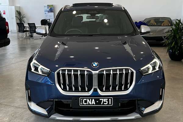 2023 BMW X1 sDrive18i U11