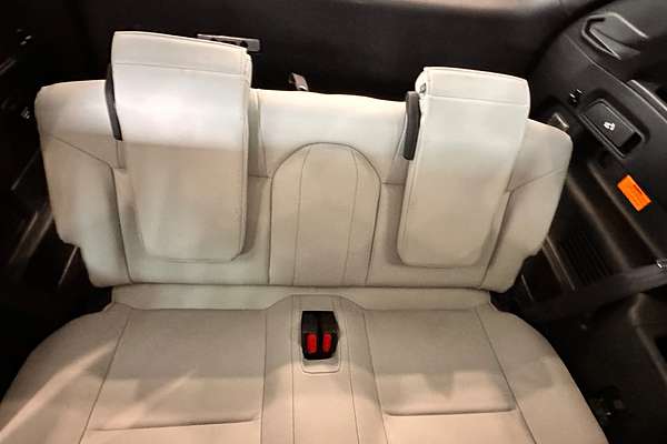 2022 Mitsubishi Outlander PHEV Exceed ZM