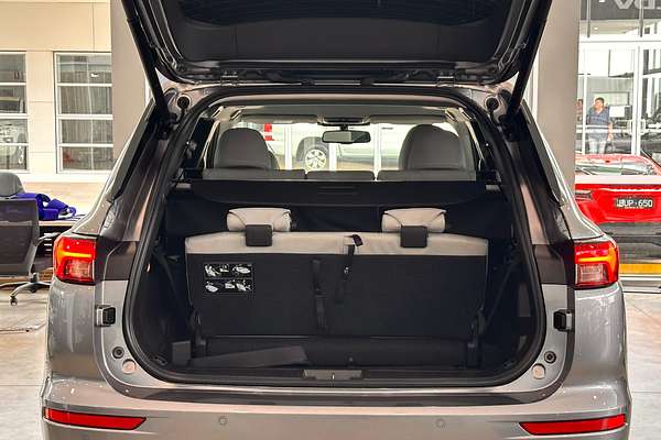 2022 Mitsubishi Outlander PHEV Exceed ZM