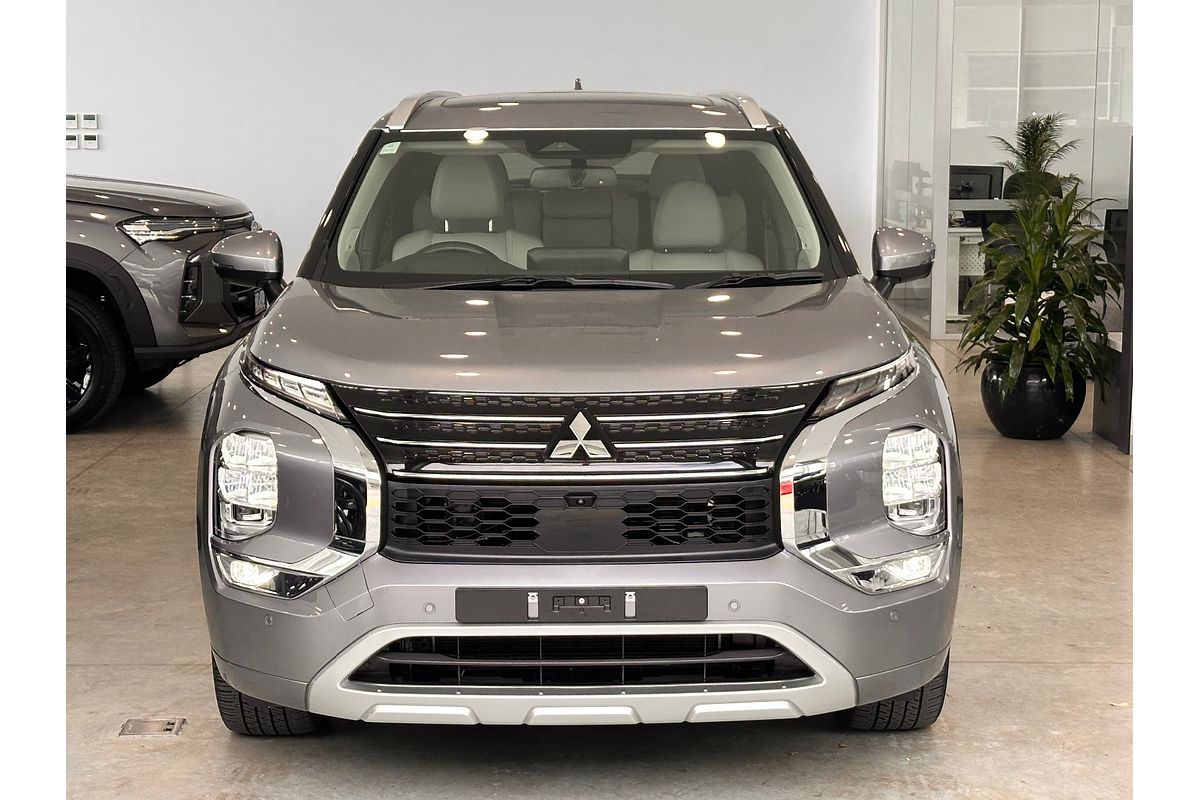 2022 Mitsubishi Outlander PHEV Exceed ZM