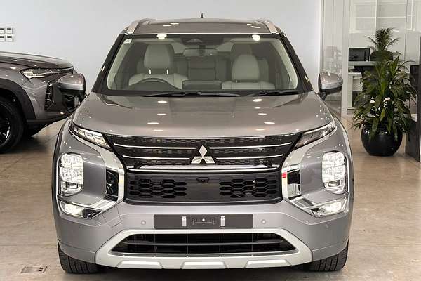 2022 Mitsubishi Outlander PHEV Exceed ZM