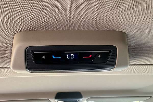 2025 Volkswagen MULTIVAN