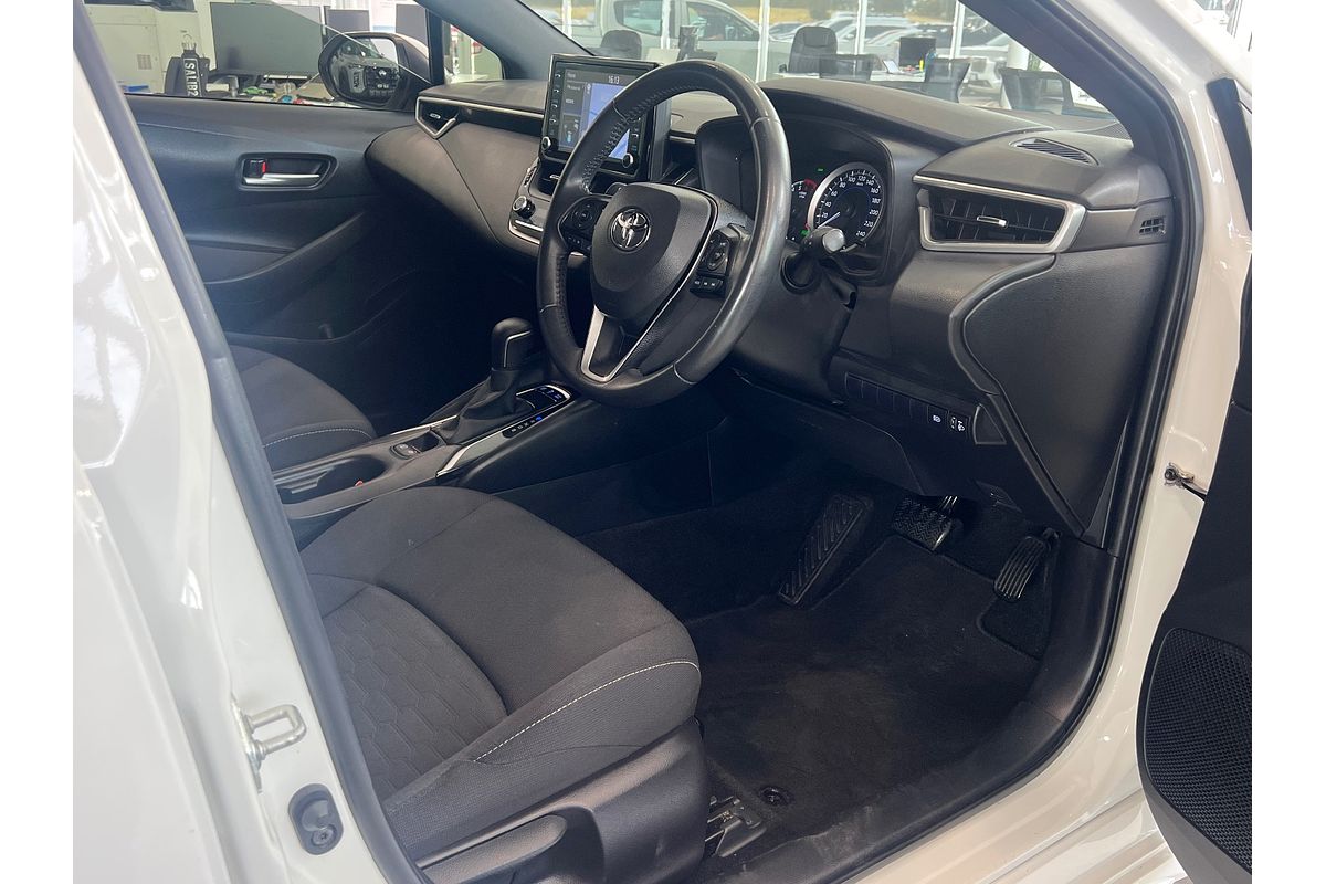 2019 Toyota Corolla SX Hybrid ZWE211R