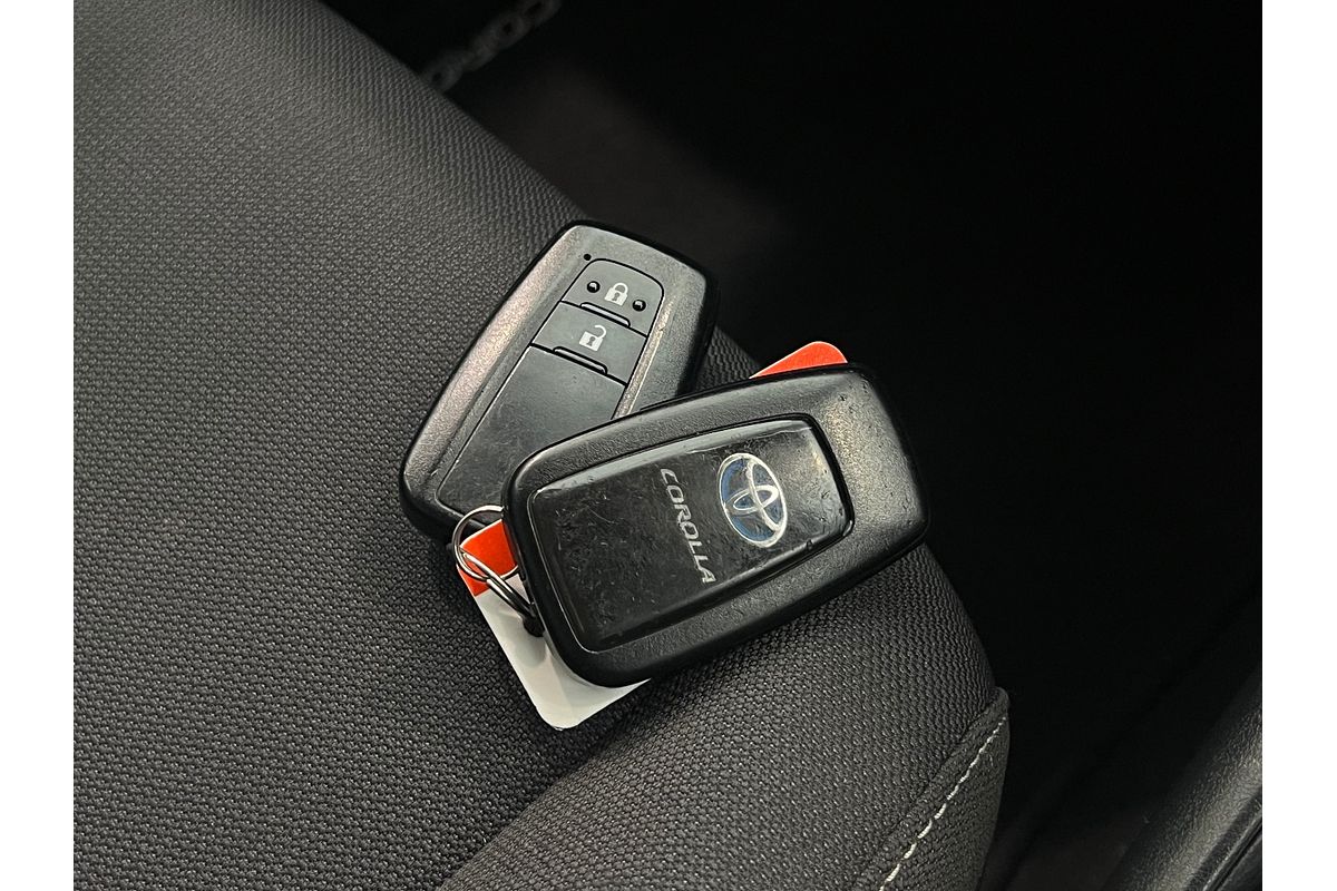 2019 Toyota Corolla SX Hybrid ZWE211R