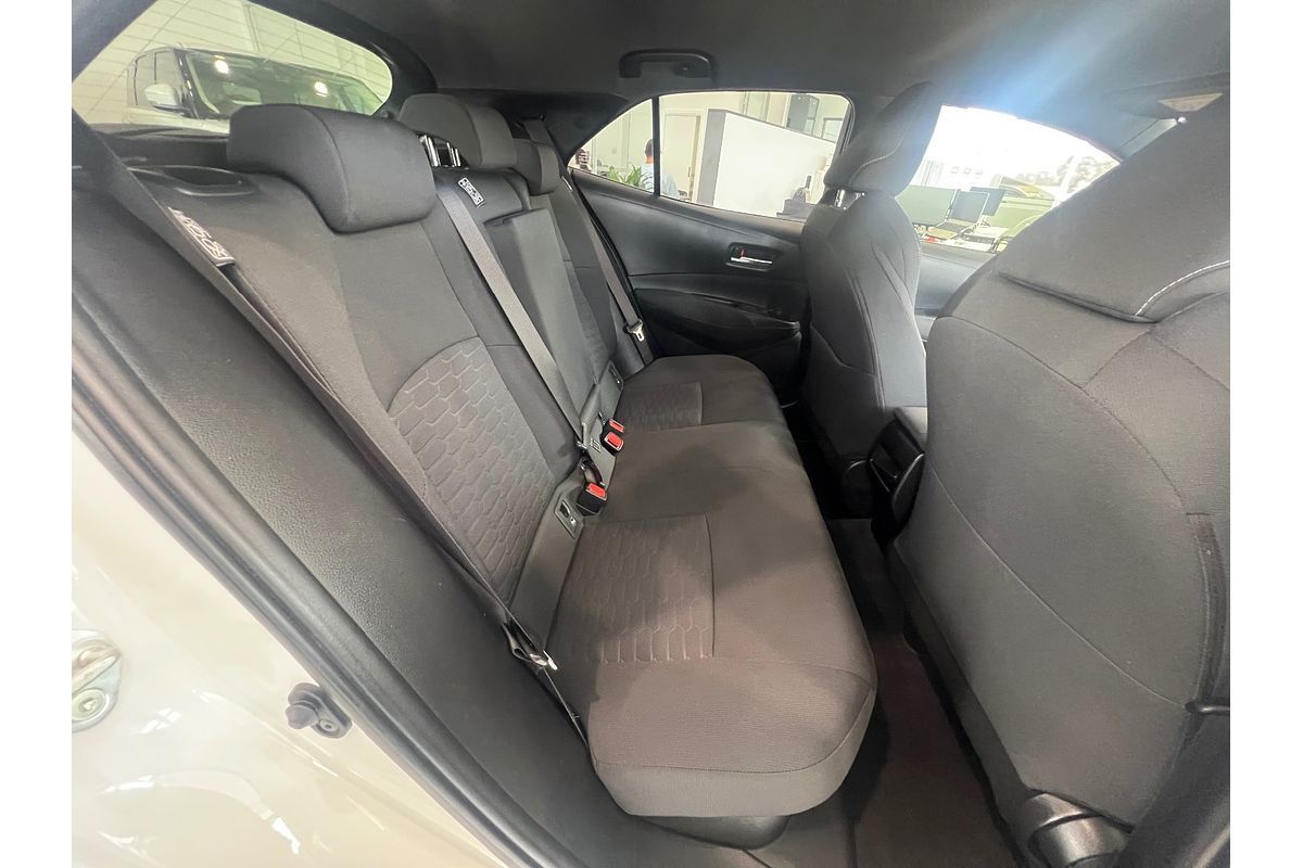 2019 Toyota Corolla SX Hybrid ZWE211R