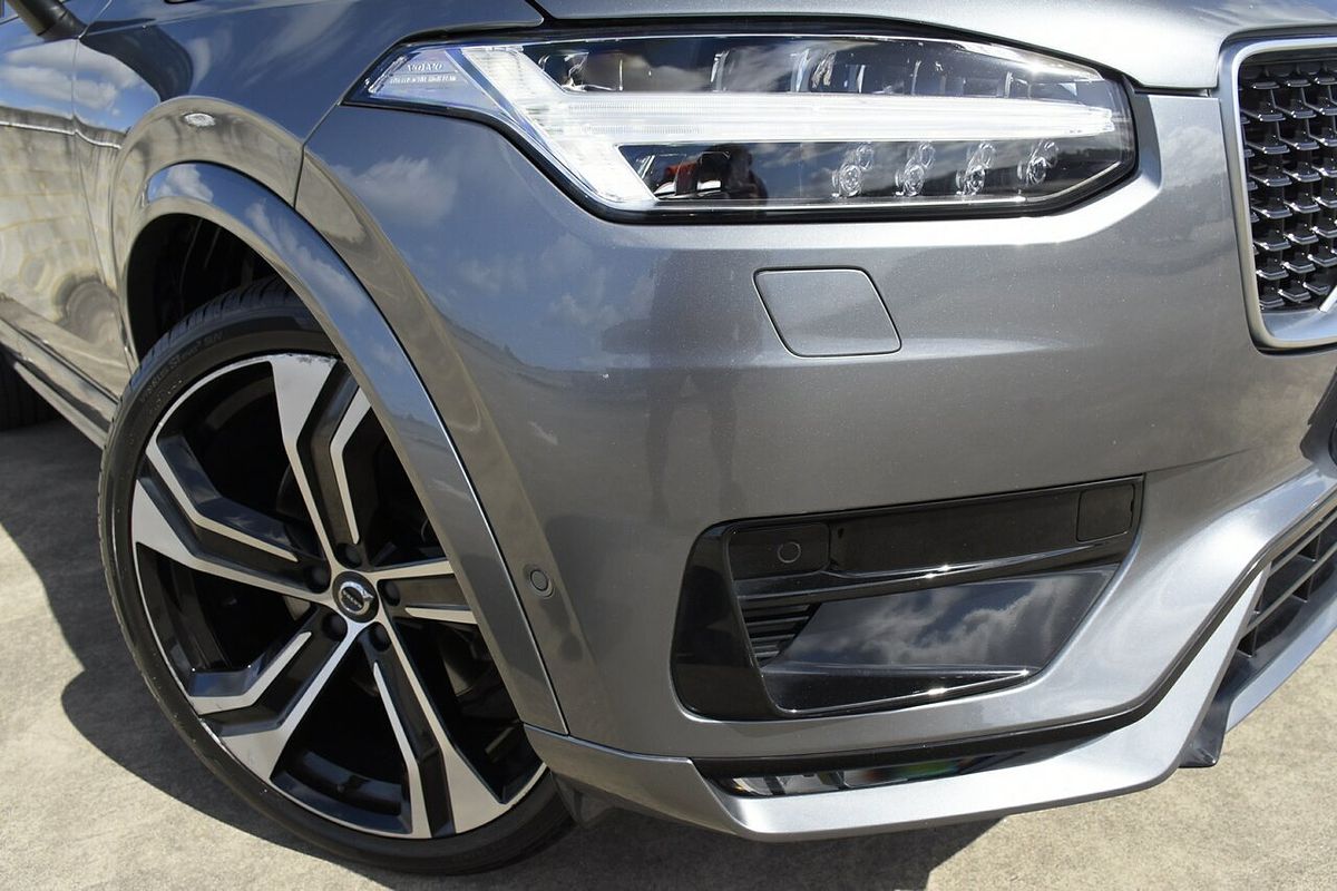2019 Volvo XC90 T6 R-Design