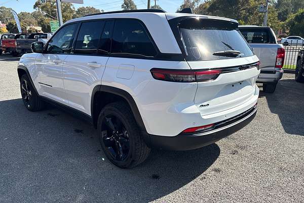 2023 Jeep Grand Cherokee Night Eagle WL