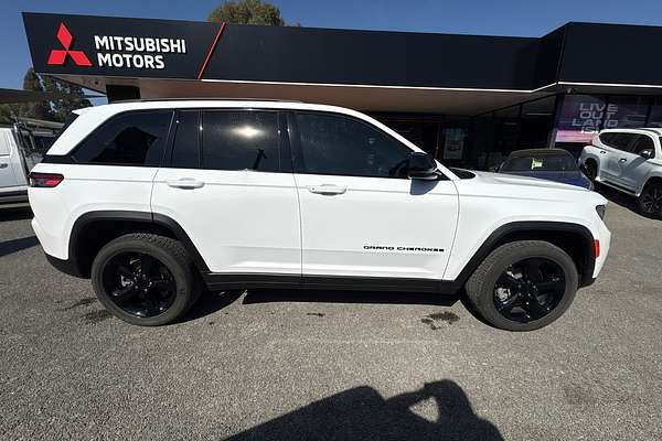 2023 Jeep Grand Cherokee Night Eagle WL
