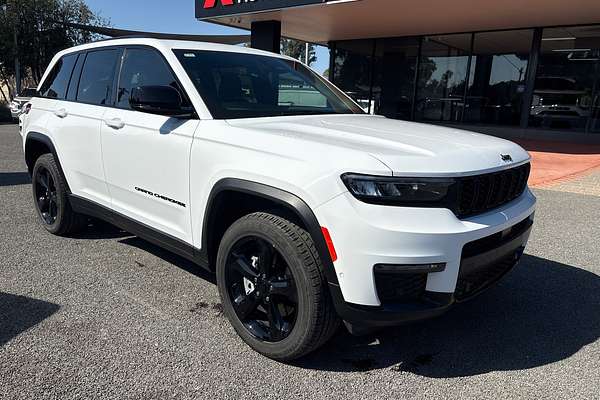 2023 Jeep Grand Cherokee Night Eagle WL