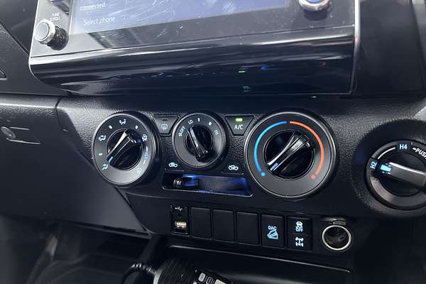 2022 Toyota Hilux SR GUN126R 4X4