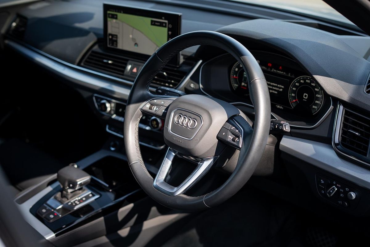 2023 Audi Q5 45 TFSI Sport FY