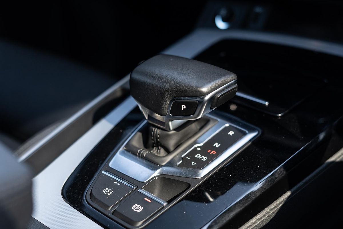 2023 Audi Q5 45 TFSI Sport FY