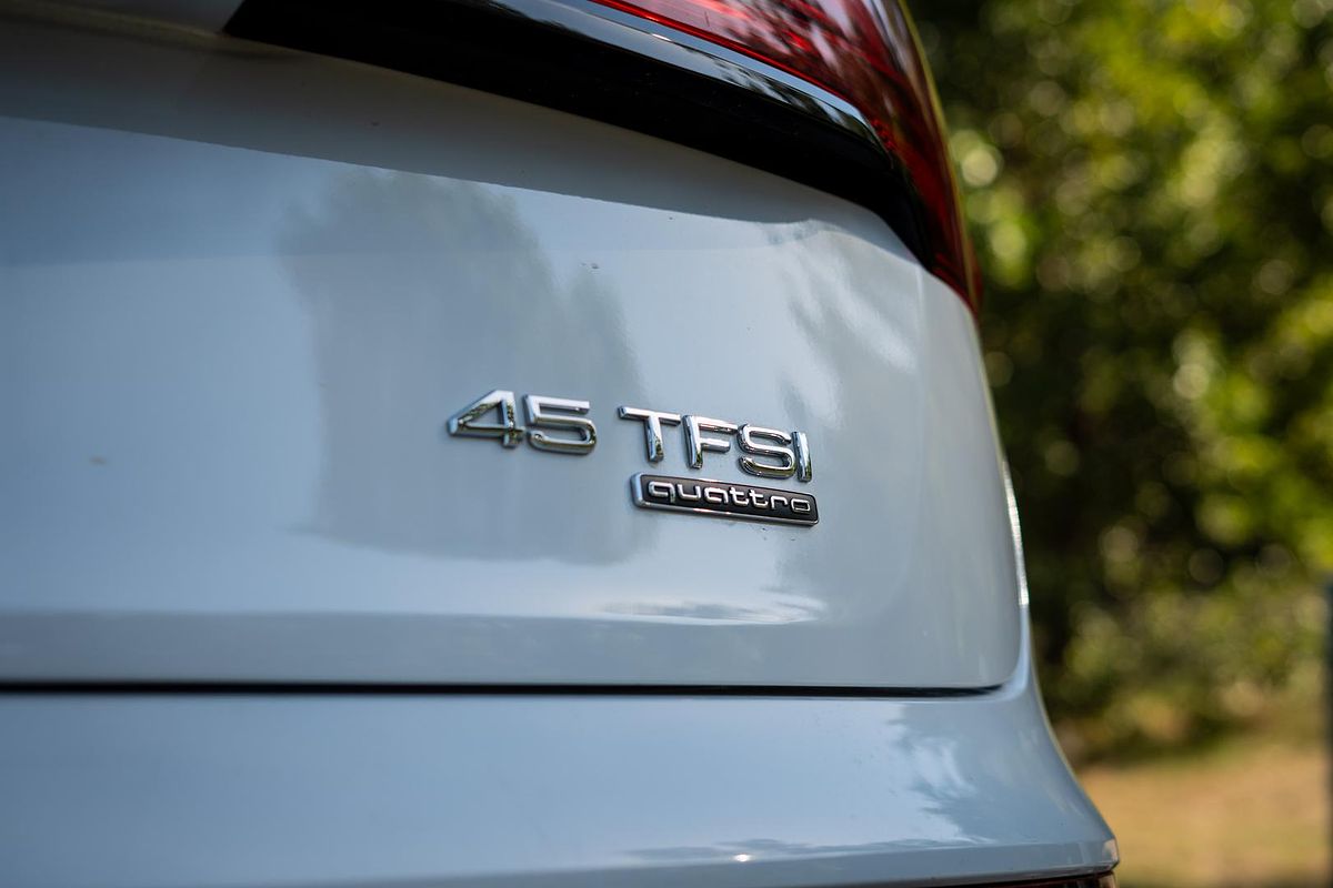 2023 Audi Q5 45 TFSI Sport FY