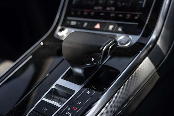 2019 Audi Q8 55 TFSI F1