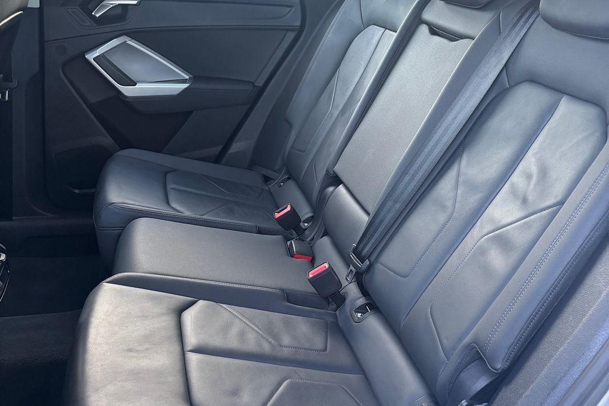 2023 Audi Q3 35 TFSI F3