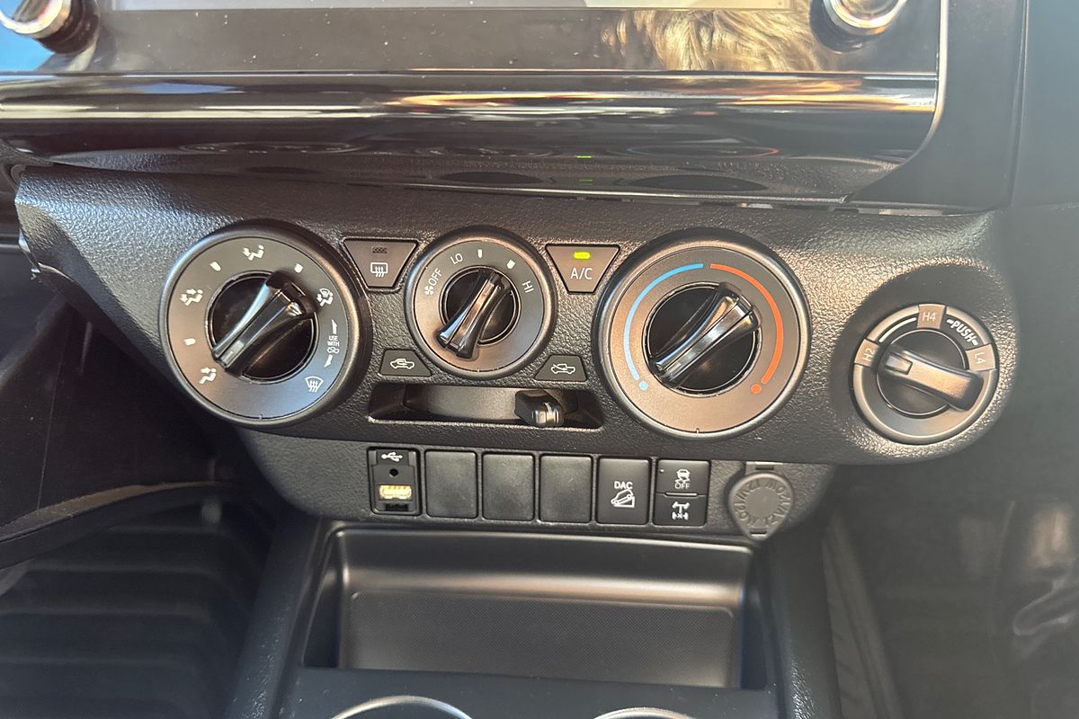 2023 Toyota Hilux SR GUN126R 4X4