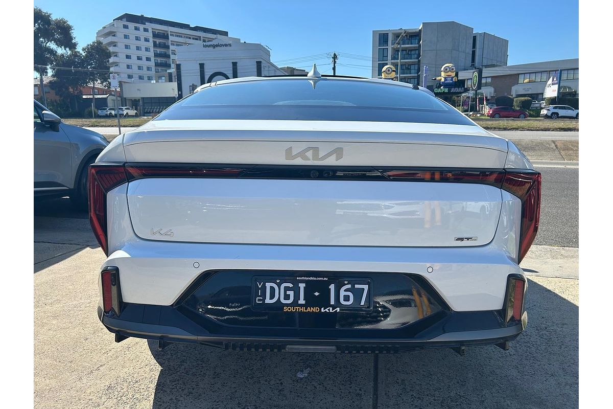 2024 Kia K4 GT-Line CL4m