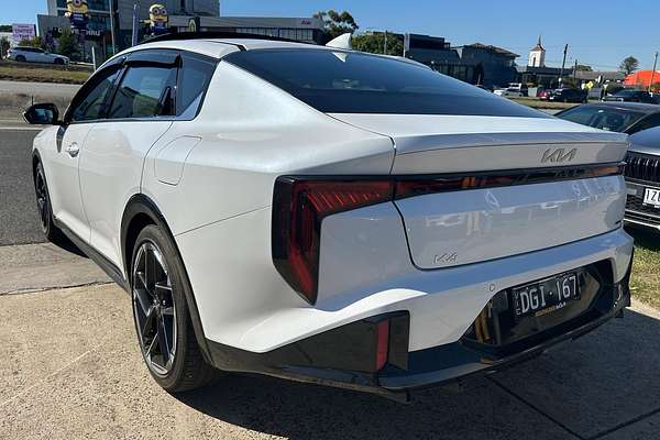 2024 Kia K4 GT-Line CL4m
