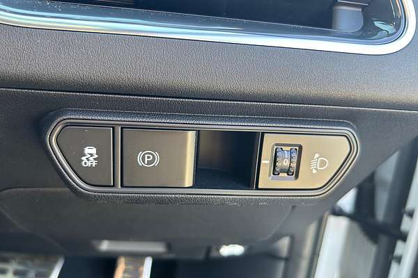 2024 Kia K4 GT-Line CL4m