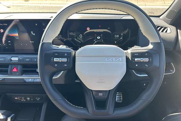 2024 Kia K4 GT-Line CL4m