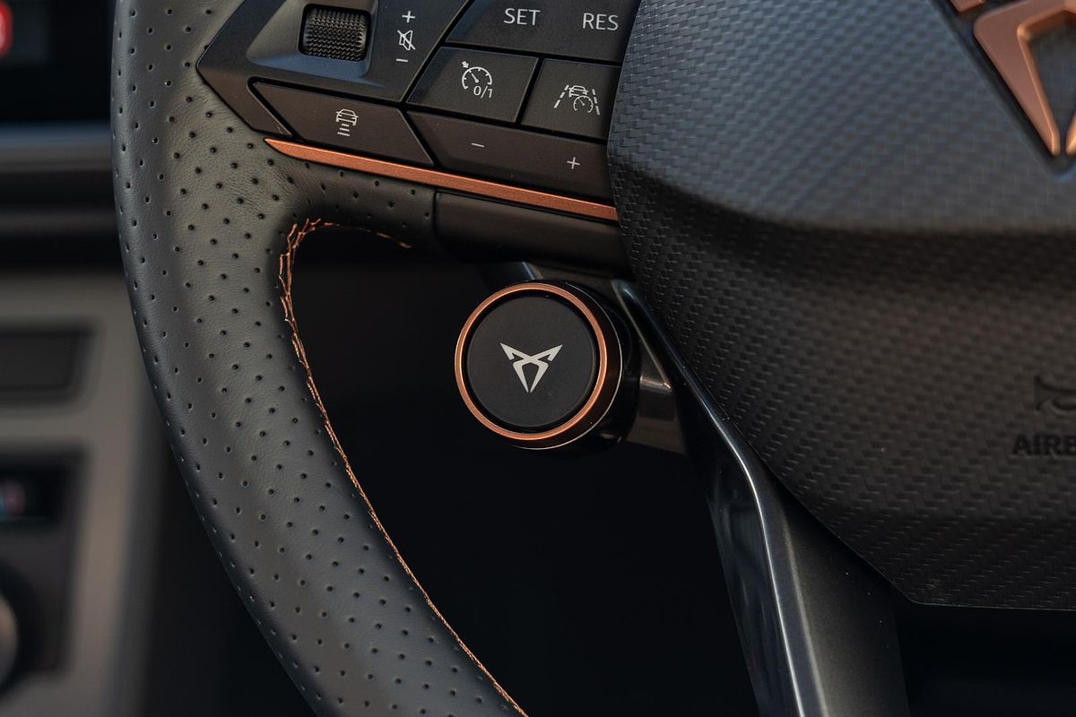 2024 CUPRA Ateca VZx KH