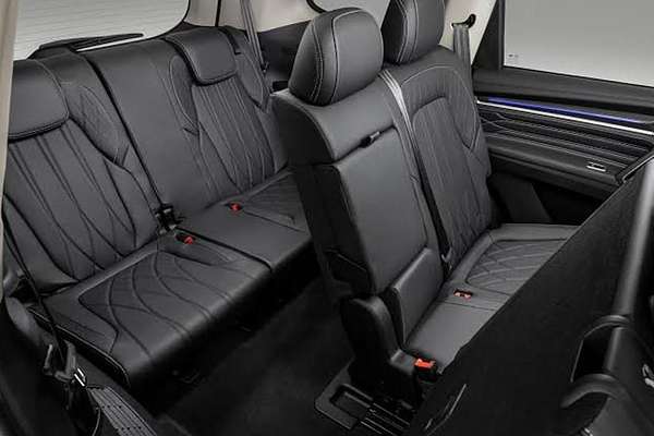 2025 LDV D90 Executive SV9A
