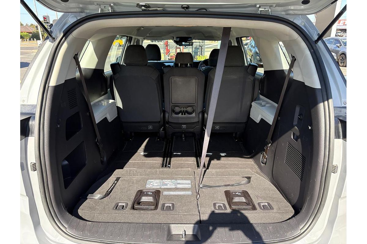 2023 Kia Carnival S KA4