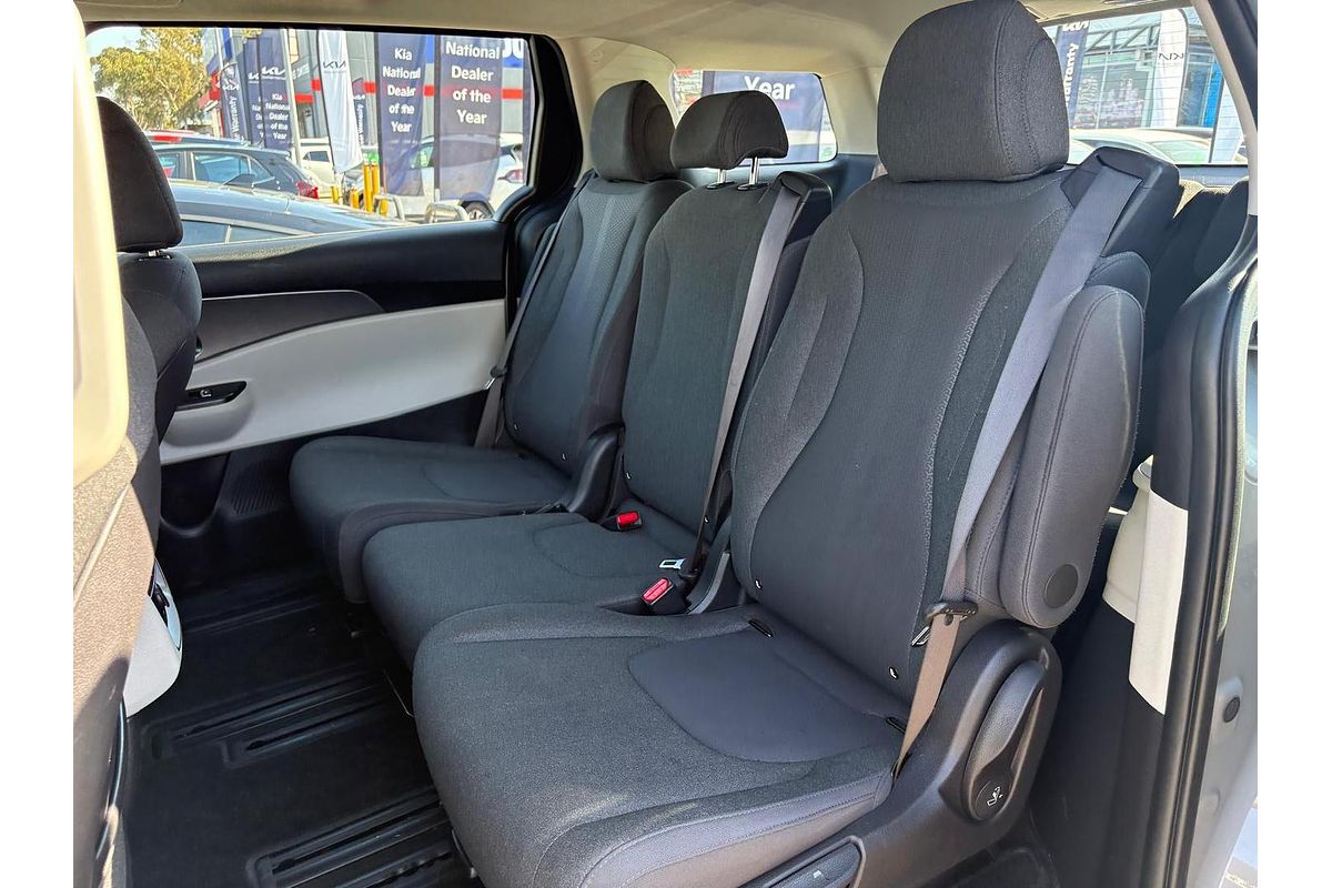2023 Kia Carnival S KA4