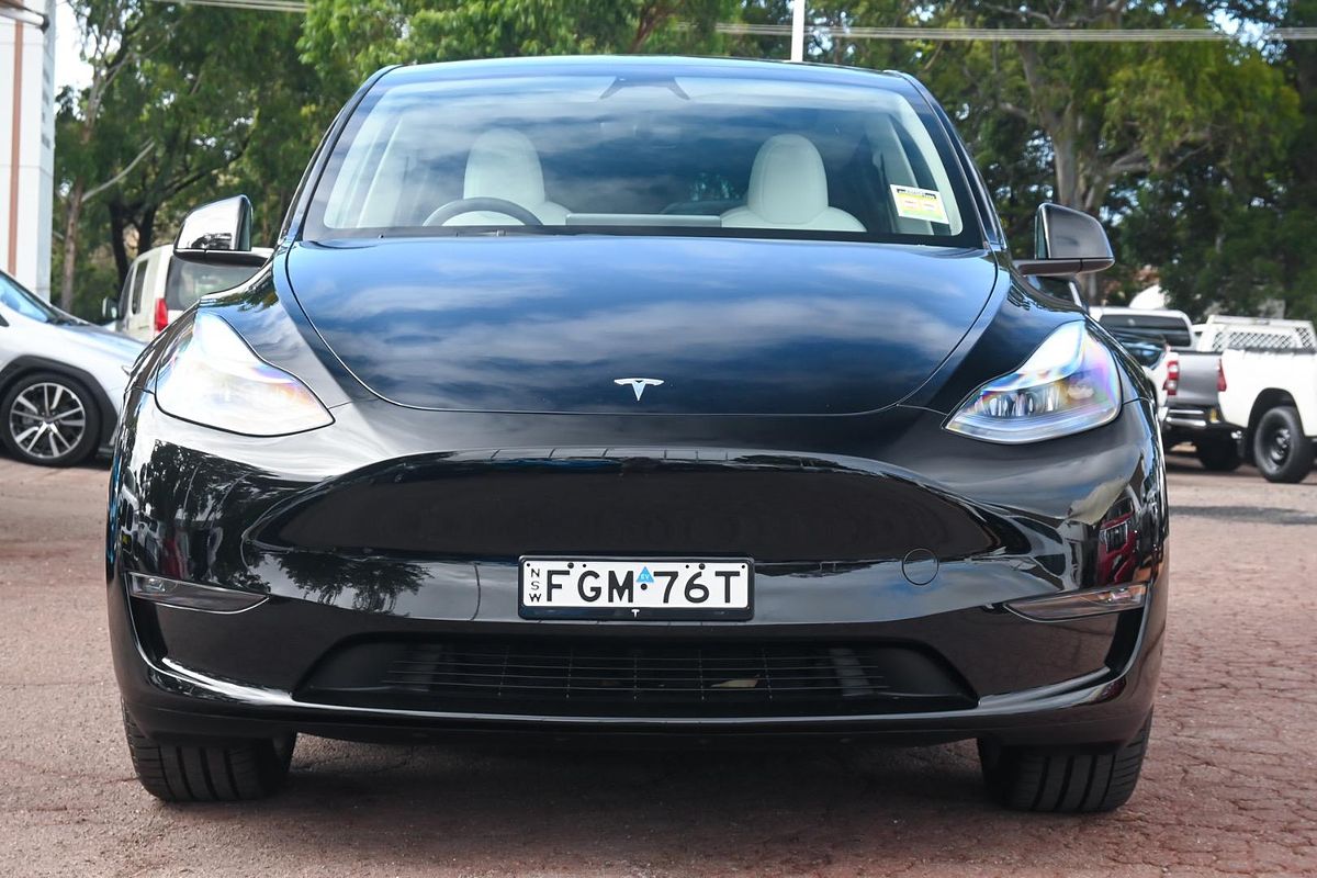 2024 Tesla Model Y Long Range