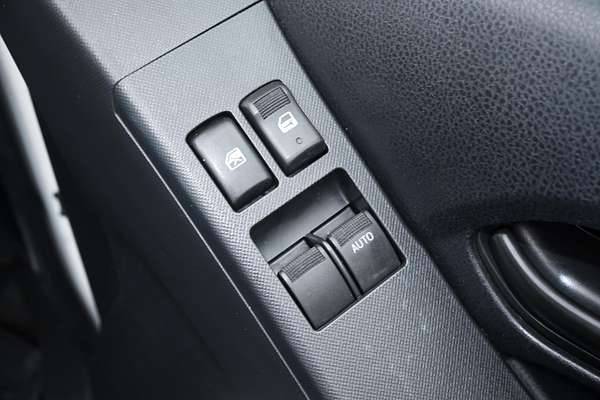 2020 Isuzu D-MAX SX High Ride Rear Wheel Drive