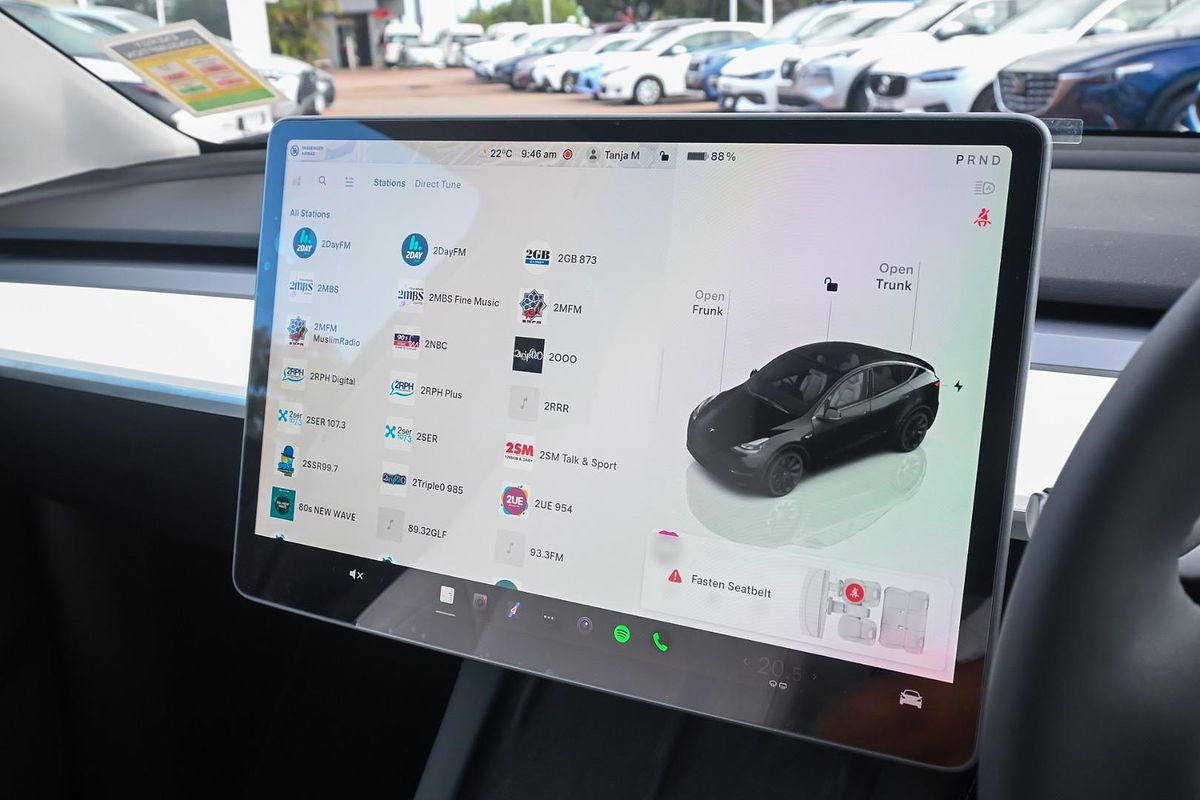 2024 Tesla Model Y Long Range