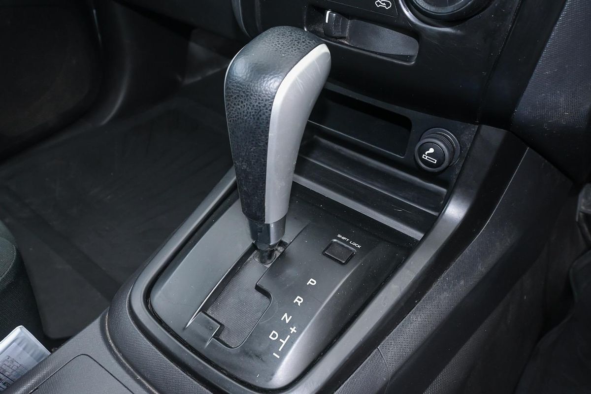 2020 Isuzu D-MAX SX High Ride Rear Wheel Drive