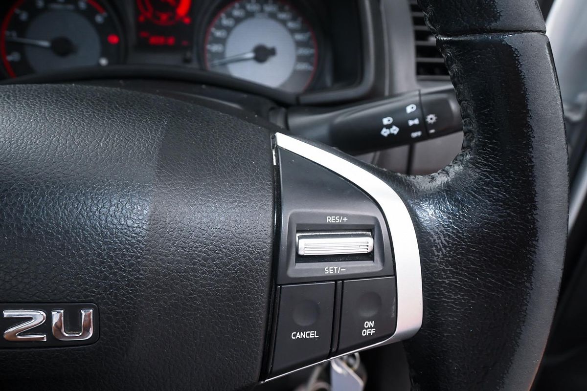 2020 Isuzu D-MAX SX High Ride Rear Wheel Drive