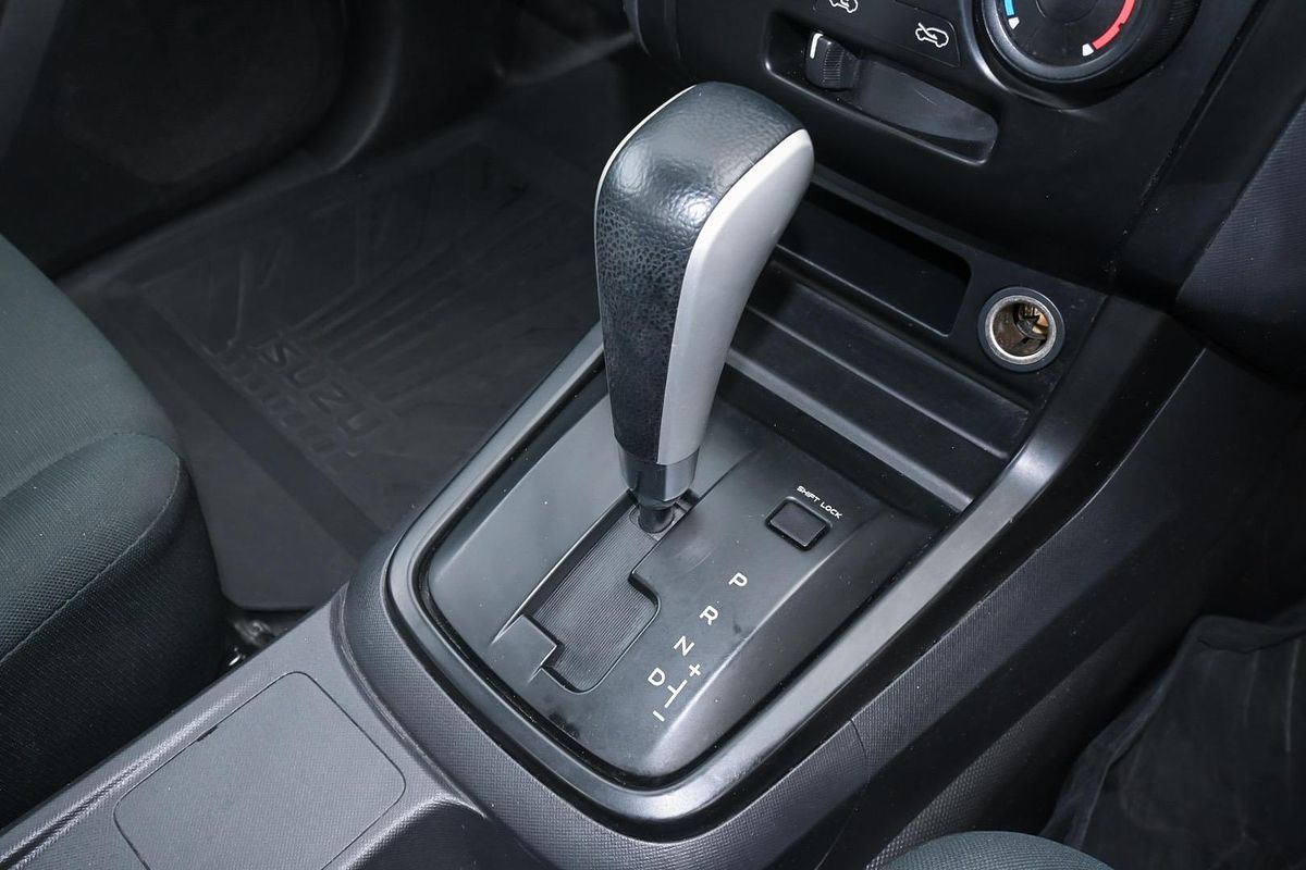 2020 Isuzu D-MAX SX High Ride Rear Wheel Drive