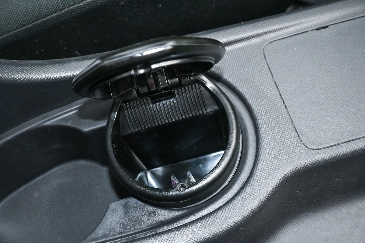 2020 Isuzu D-MAX SX High Ride Rear Wheel Drive