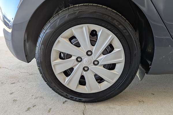2019 Kia Rio S YB