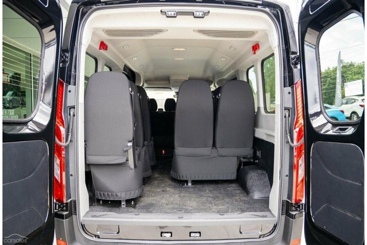 2024 LDV Deliver 9 LWB
