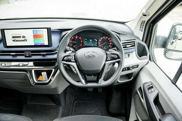 2024 LDV Deliver 9 LWB