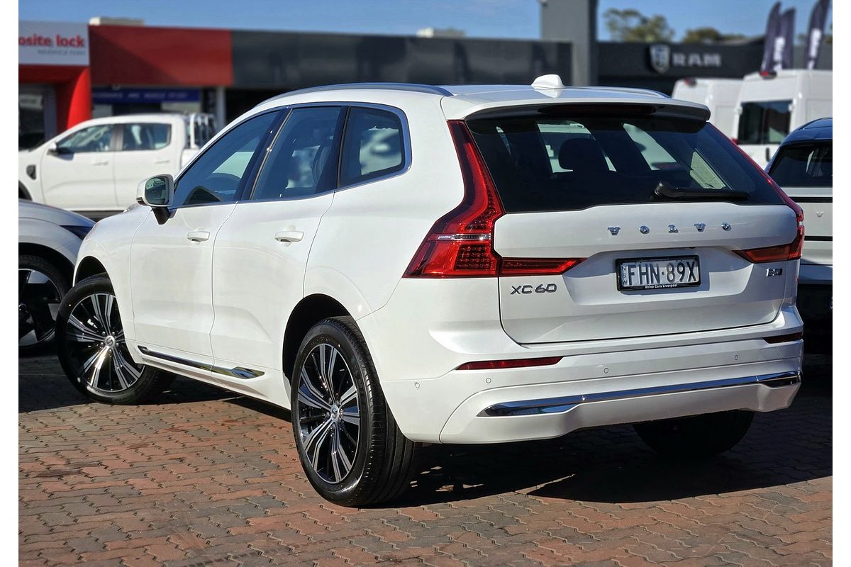 2024 Volvo XC60 Ultimate B5 Bright