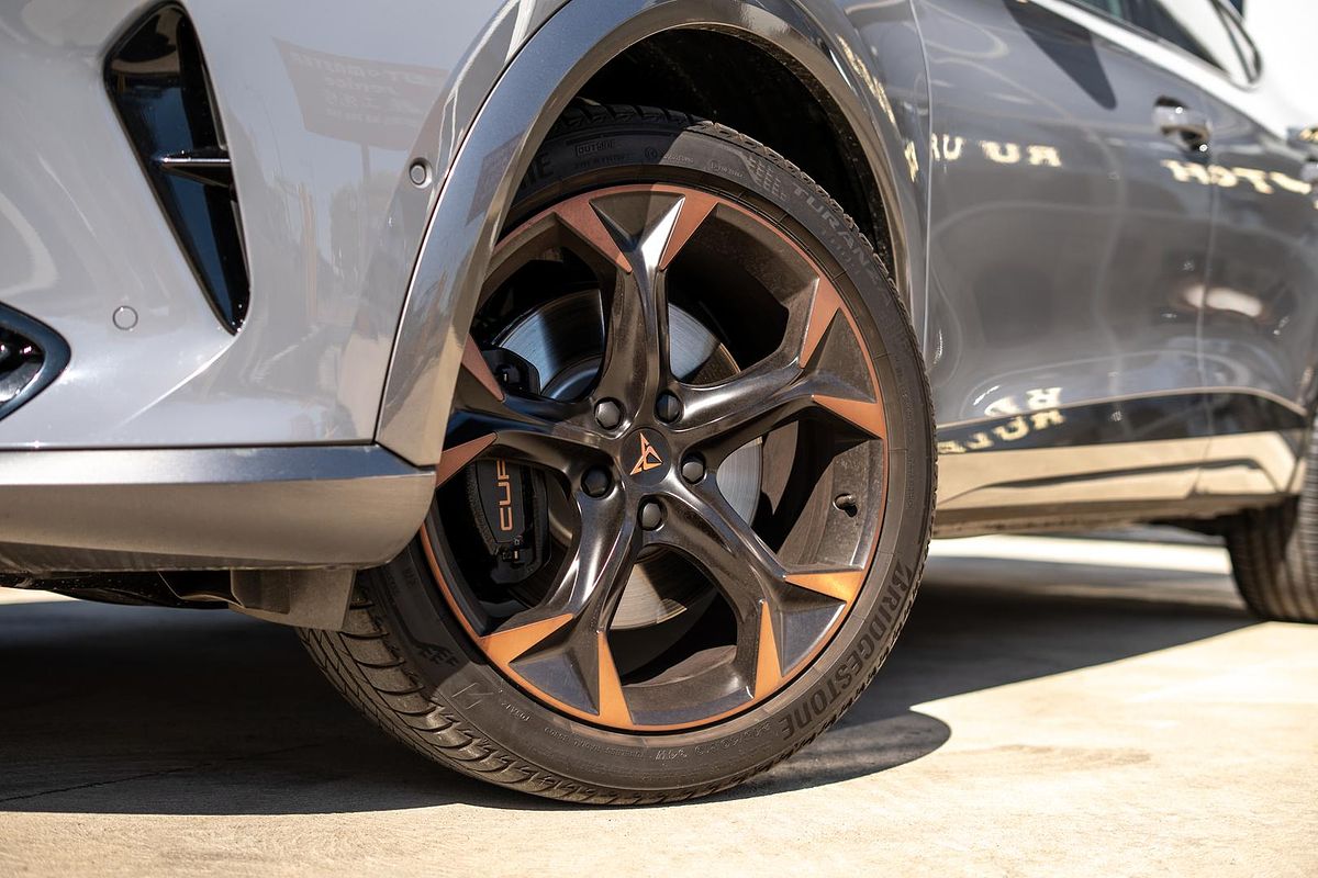2024 CUPRA Formentor VZx KM