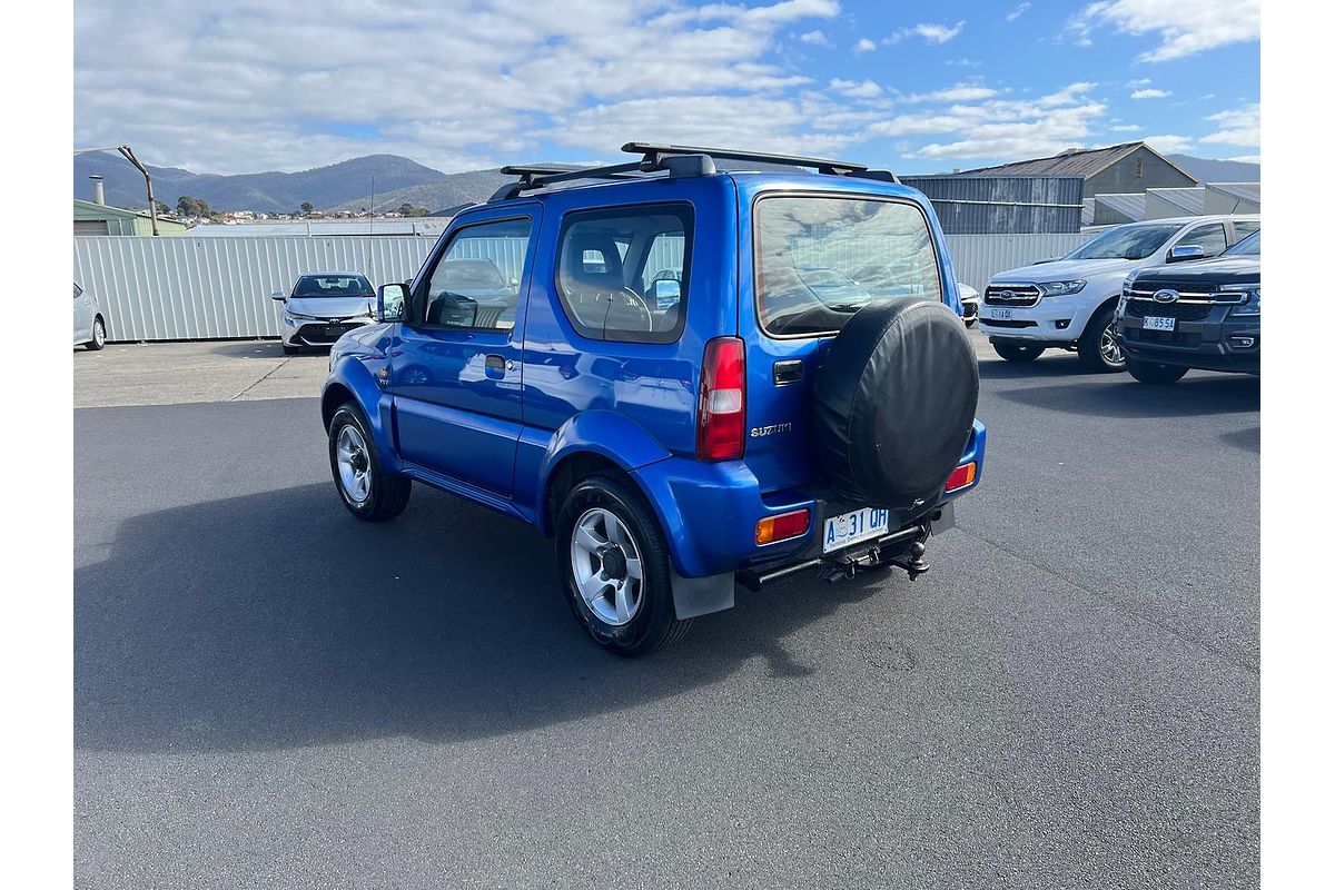 2008 Suzuki Jimny SN413 T6