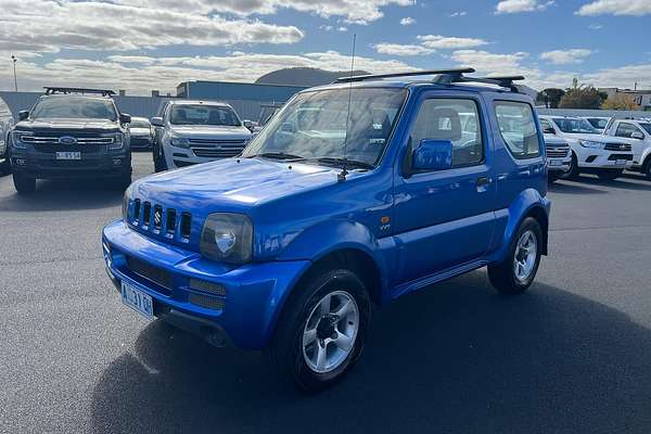 2008 Suzuki Jimny SN413 T6