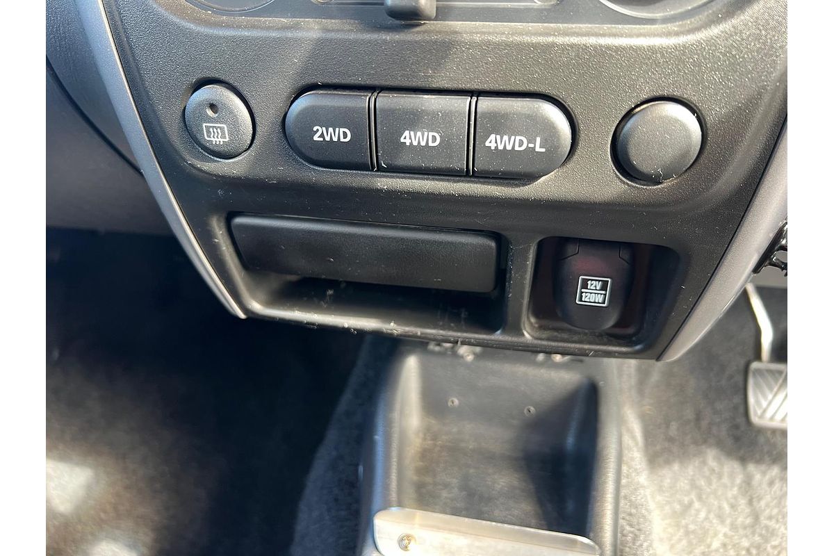 2008 Suzuki Jimny SN413 T6