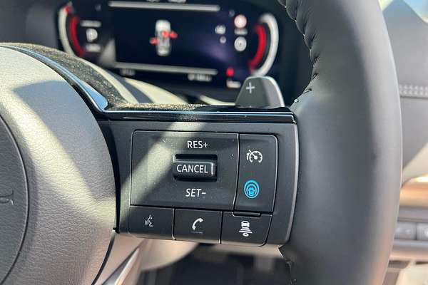 2024 Nissan Pathfinder Ti-L R53