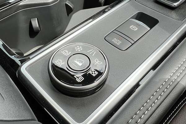 2024 Nissan Pathfinder Ti-L R53