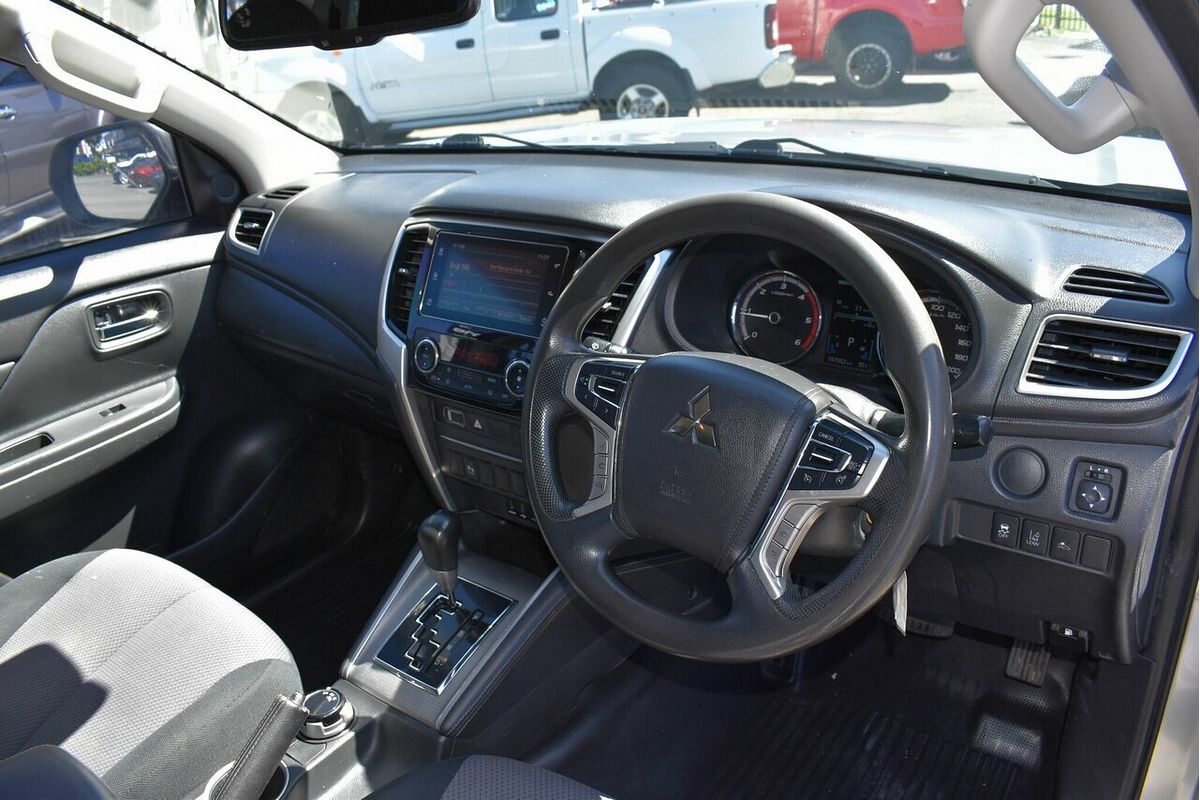 2019 Mitsubishi Triton GLX+ MR 4X4