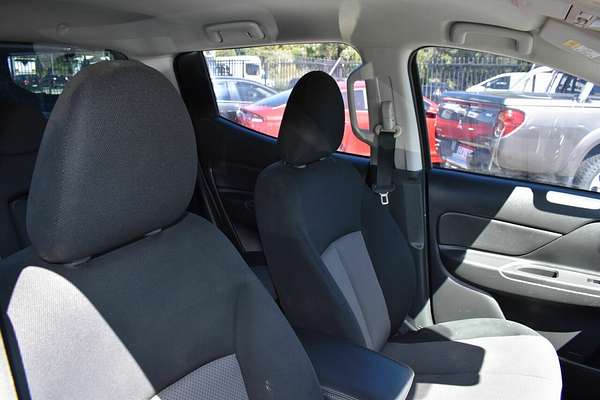 2019 Mitsubishi Triton GLX+ MR 4X4