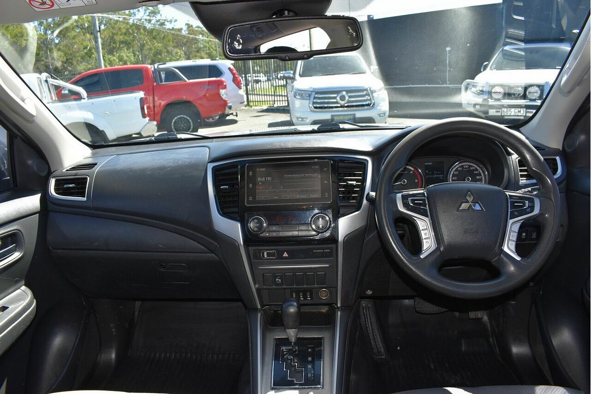 2019 Mitsubishi Triton GLX+ MR 4X4